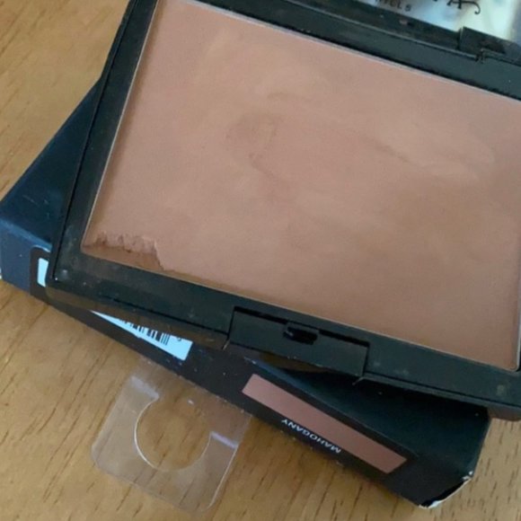 New Without Box | Anastasia Beverly Hills Powder - Picture 3 of 3